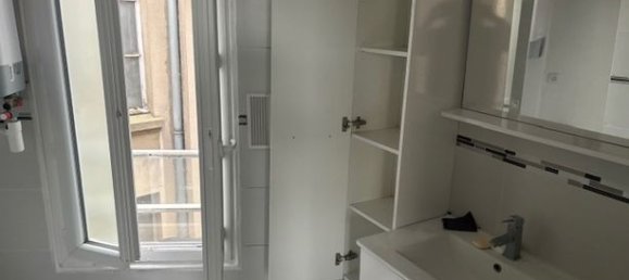 1 bedroom Apartment in Saint-Denis, France No. 363654 4