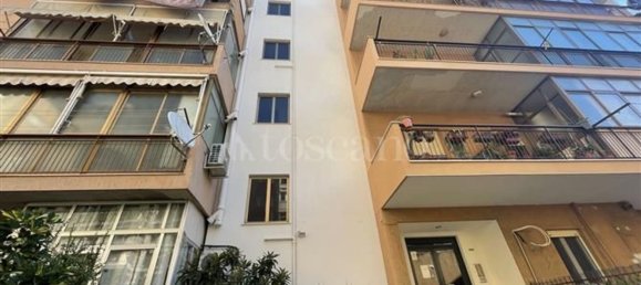 4-salle Appartement à Palermo, Italy No. 45582 19
