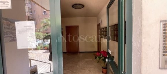 4-salle Appartement à Palermo, Italy No. 45582 20