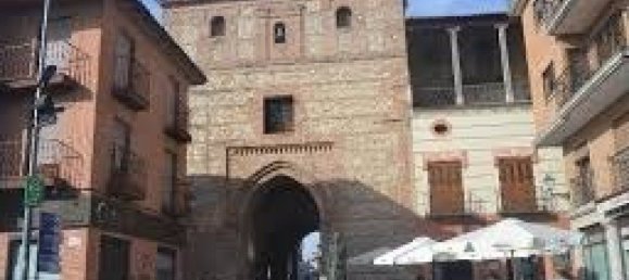 137m² Commercial property in Arevalo, Spain No. 76303 2