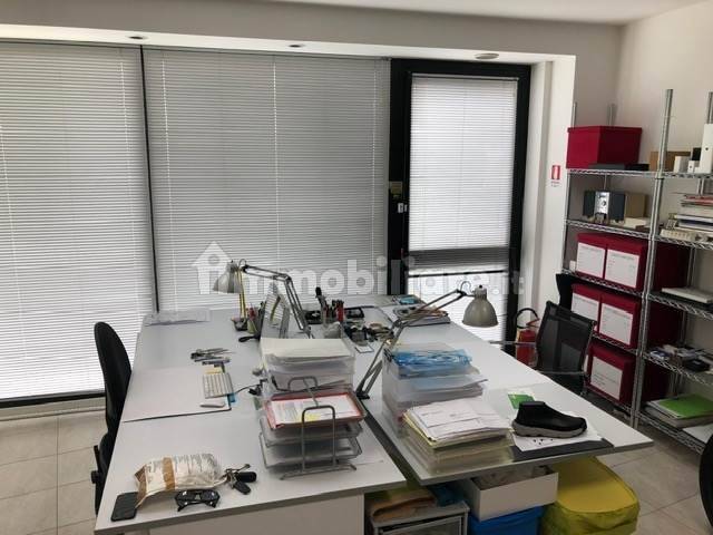 Escritório de 5 divisões em Civitanova Marche, Italy N.º 275309