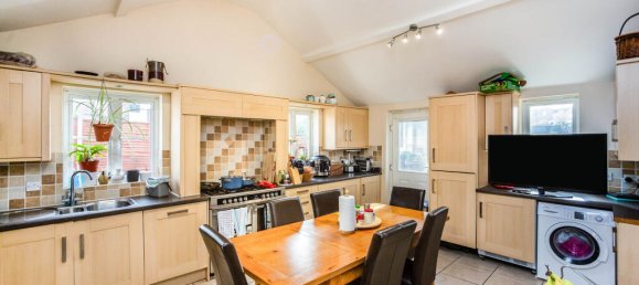 4 bedrooms House in Tunbridge Wells, United Kingdom No. 10487 12