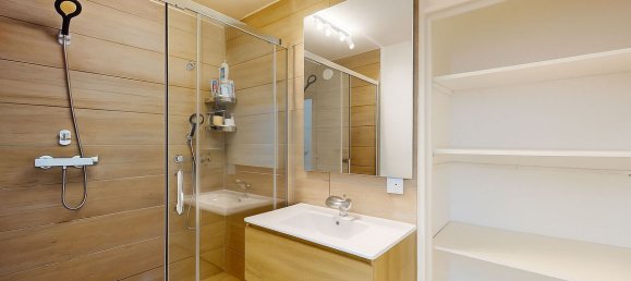 3 Schlafzimmer Wohnung in Fontaine, France, Nr. 317569 14