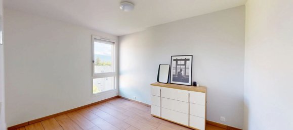 3 Schlafzimmer Wohnung in Fontaine, France, Nr. 317569 10