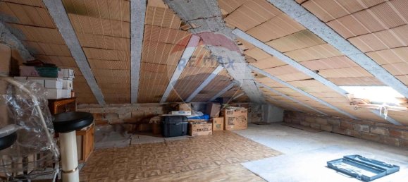 9 rooms Apartment in Monte Roberto, Italy No. 5615 12