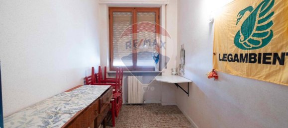 9 rooms Apartment in Monte Roberto, Italy No. 5615 9