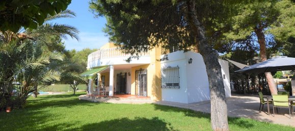 4 غرف نوم فيلا في Punta Prima, Spain رقم 1878 2