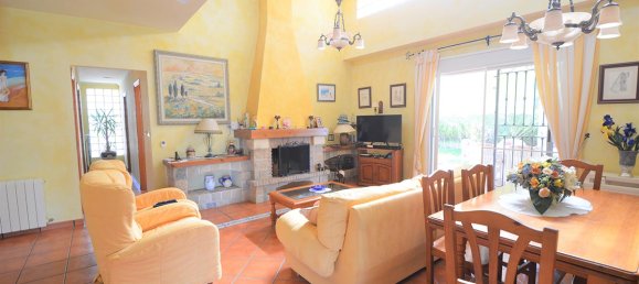 4 غرف نوم فيلا في Punta Prima, Spain رقم 1878 5