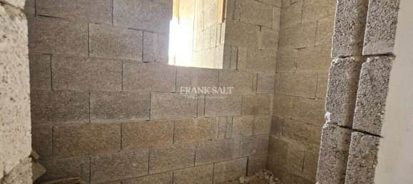 2 Schlafzimmer Penthouse in Mellieha, Malta, Nr. 2770 3