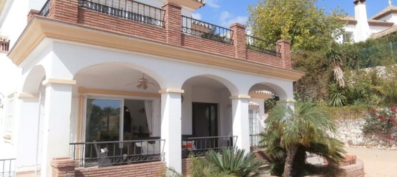 Villa de 4 dormitorios en Mijas, Spain No. 23575 8