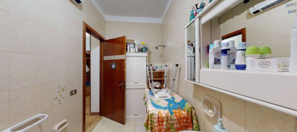 Квартира с 3 спальнями в Cursi, Италия № 119642 24