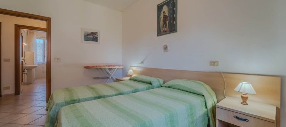 4 rooms Apartment in Campo nell'Elba, Italy No. 223237 11
