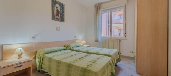 4 rooms Apartment in Campo nell'Elba, Italy No. 223237 8