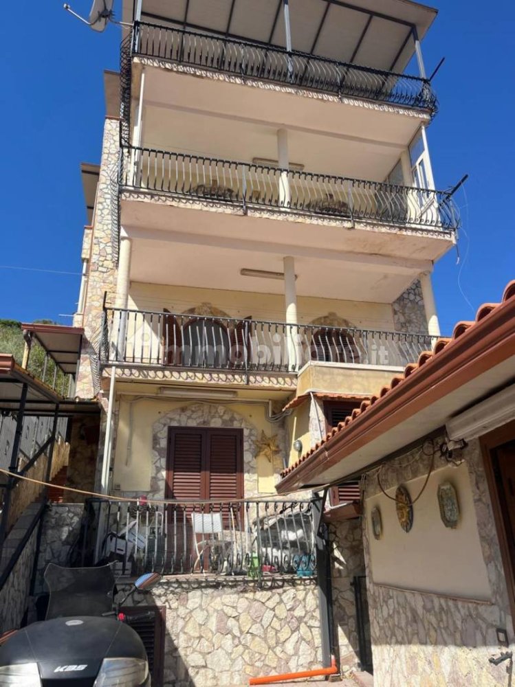 2 Schlafzimmer Wohnung in Monreale, Italy, Nr. 335161