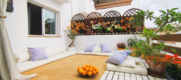 Apartamento de 2 dormitorios en Estepona, Spain No. 237228 3