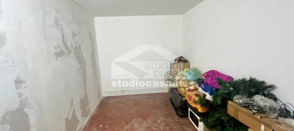 3 bedrooms Apartment in Caravaggio, Italy No. 304544 13