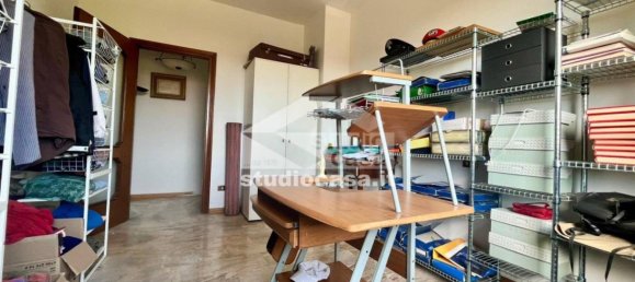 3 bedrooms Apartment in Caravaggio, Italy No. 304544 11