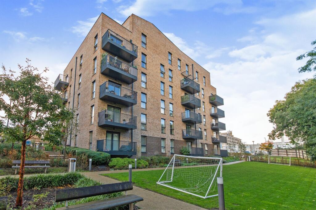 2 غرف نوم شقة في Watford, United Kingdom رقم 6806