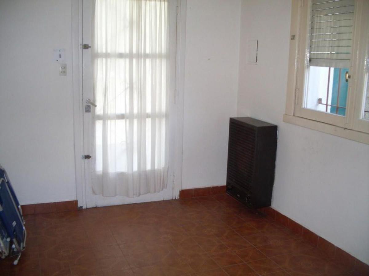 2 bedrooms House in Buenos Aires, Argentina No. 78586