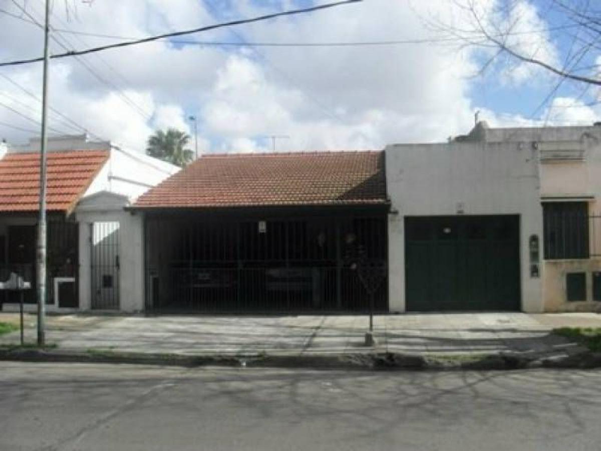 Casa T2 em Lanus, Argentina N.º 1162