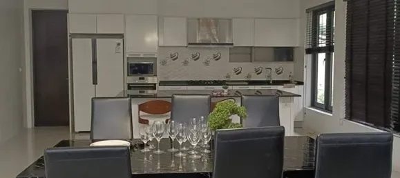 Casa de 4 dormitorios en Ko Samui, Thailand No. 70383 24