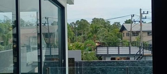 Casa de 4 dormitorios en Ko Samui, Thailand No. 70383 27