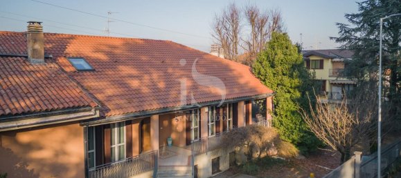 8 rooms Villa in Correzzana, Italy No. 81558 8