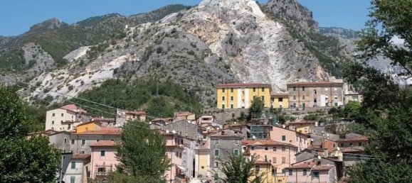 4 rooms Apartment in Carrara, Italy No. 265153 7