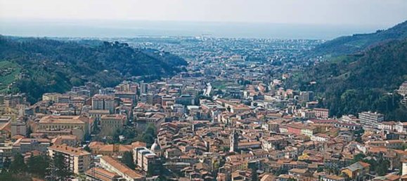 4 rooms Apartment in Carrara, Italy No. 265153 15