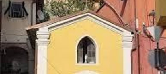 4 rooms Apartment in Carrara, Italy No. 265153 8