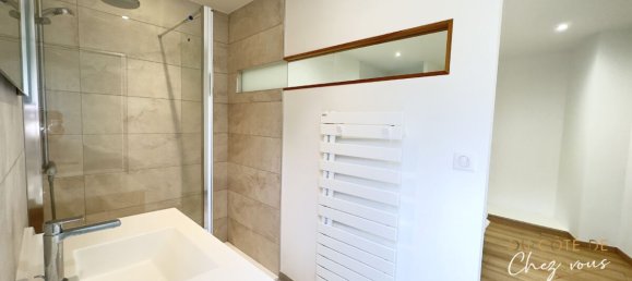 2 chambres Appartement à Sainte-Savine, France No. 93707 9