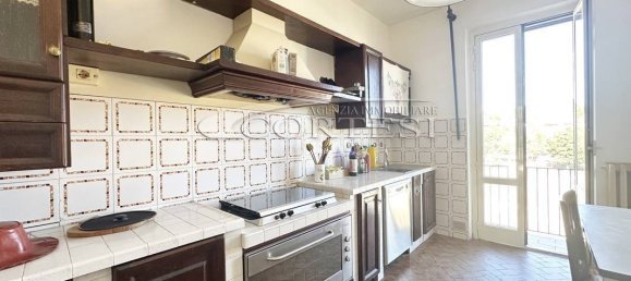 Квартира с 3 спальнями в Читта ди Кастелло, Италия № 268154 4