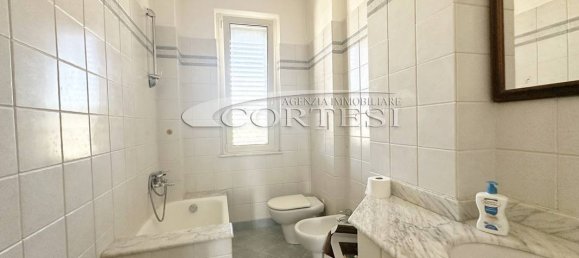 Квартира с 3 спальнями в Читта ди Кастелло, Италия № 268154 12