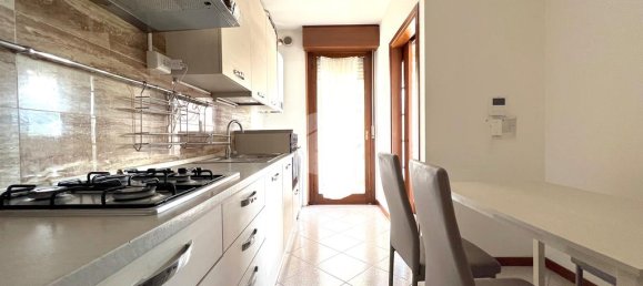 2 bedrooms Apartment in Verona, Italy No. 347422 9