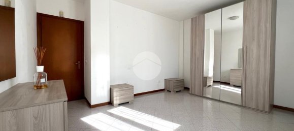 2 bedrooms Apartment in Verona, Italy No. 347422 16