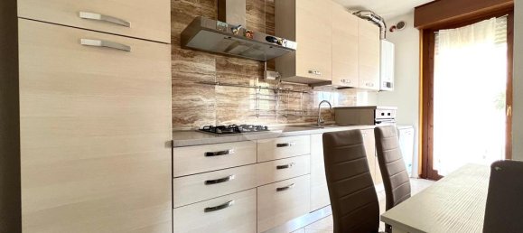 2 bedrooms Apartment in Verona, Italy No. 347422 8