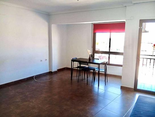 3 bedrooms Apartment in Valencia, Spain No. 133675