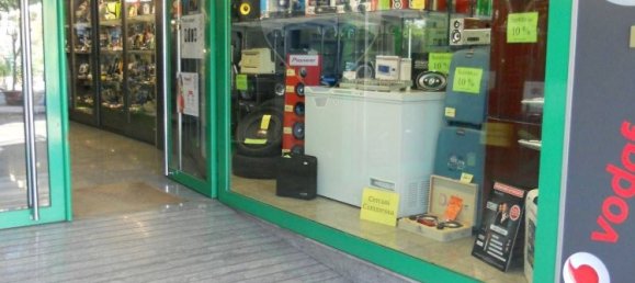 Коммерческая недвижимость 470м² в Патерно, Италия № 136867 2