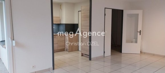 2 chambres Appartement à Troyes, France No. 50346 2