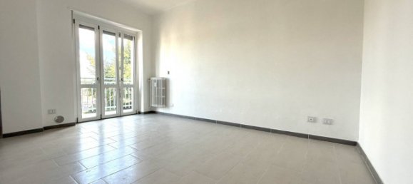 2 chambres Appartement à Settimo Torinese, Italy No. 320583 2