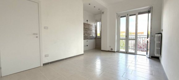 2 chambres Appartement à Settimo Torinese, Italy No. 320583 3