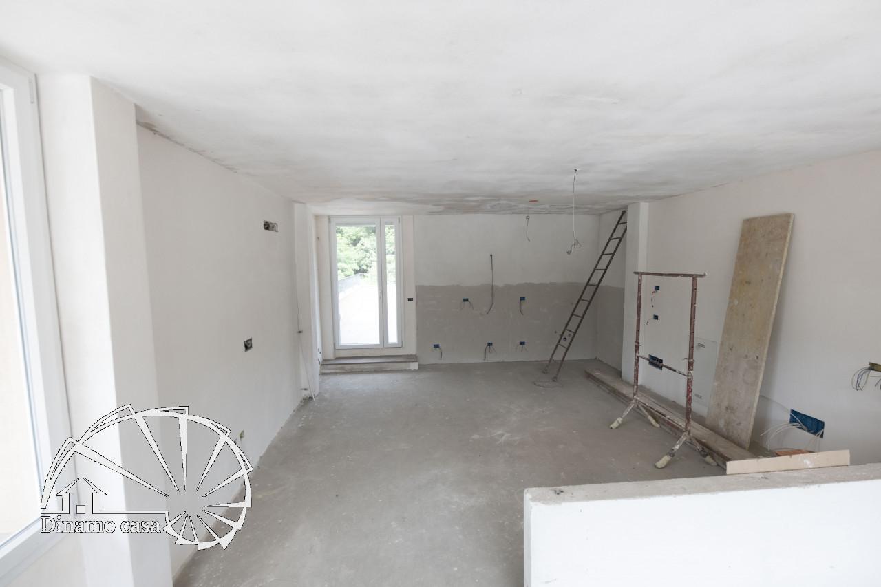 Penthouse de 5 divisões em Vaiano, Italy N.º 22297