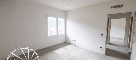 Penthouse de 5 divisões em Vaiano, Italy N.º 22297 9