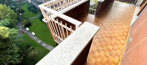 5 bedrooms Apartment in Milan, Italy No. 362682 23