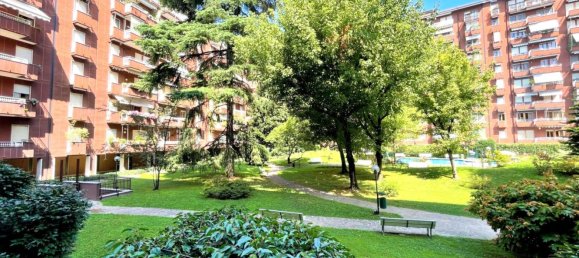 5 bedrooms Apartment in Milan, Italy No. 362682 6