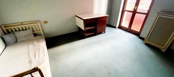 5 bedrooms Apartment in Milan, Italy No. 362682 33