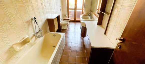 5 bedrooms Apartment in Milan, Italy No. 362682 40