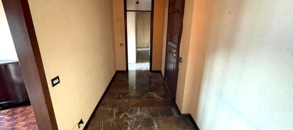 5 bedrooms Apartment in Milan, Italy No. 362682 16