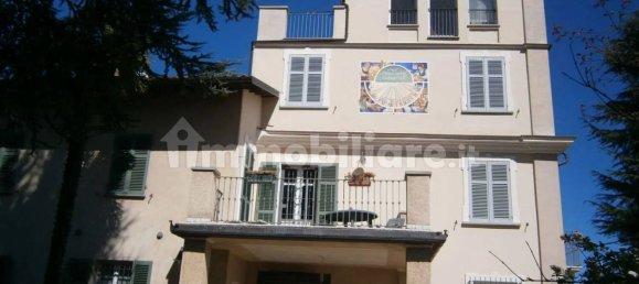 21 bedroom Villa in Cisterna d'Asti, Italy No. 343204 6