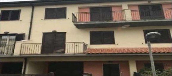 7 rooms Apartment in Mascalucia, Italy No. 51109 6